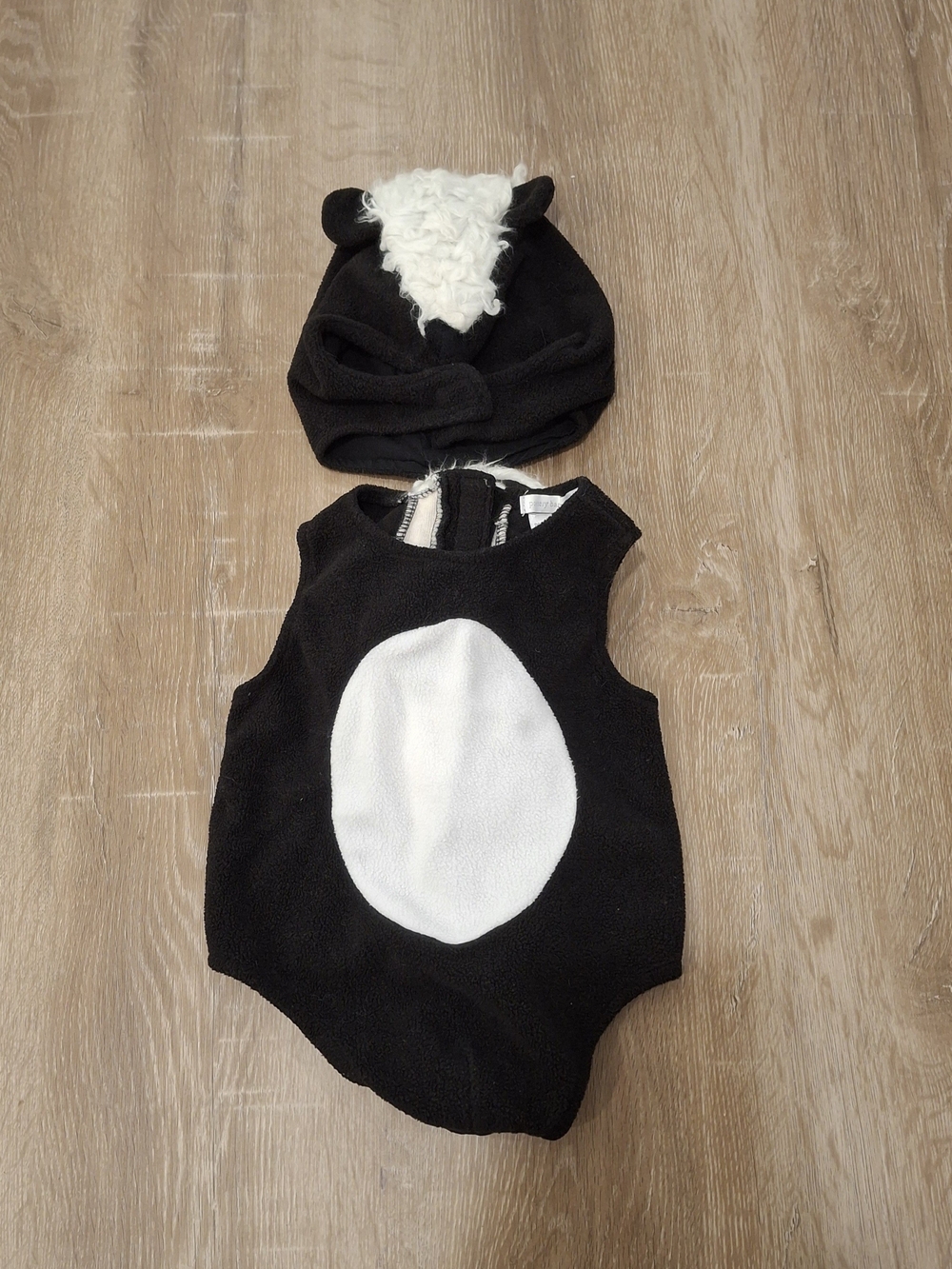 Pottery Barn Kids Baby Skunk Halloween Costume 6-12M Black White